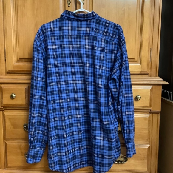 Men’s Izod Soft Cotton Shirt XL - Picture 2 of 6